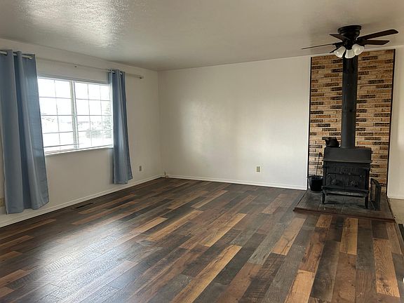 3rd image of 69 Delicado Dr