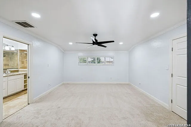 102 Nacogdoches Rd — Photo 15