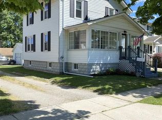 464 Maple Blvd, Monroe, MI 48162