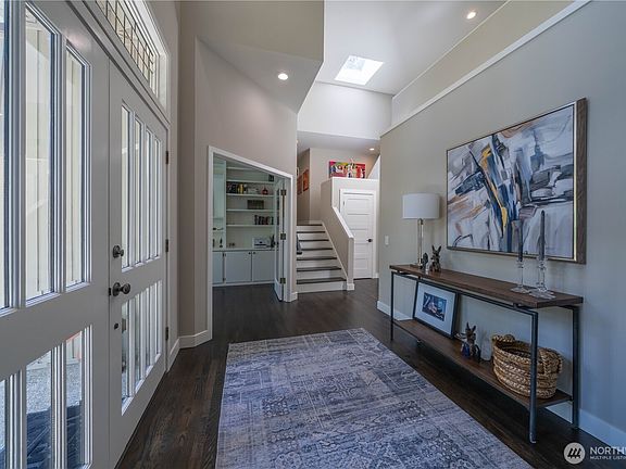 3rd image of 3013 224th Avenue NE