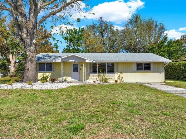 1106 40th Ave W, Bradenton, FL 34205