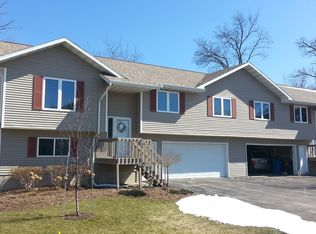 218 Thomson Ln, Oregon, WI 53575
