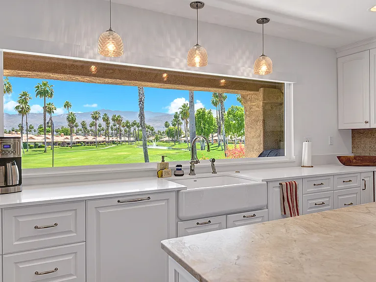 147 N Camino Arroyo — Photo 9