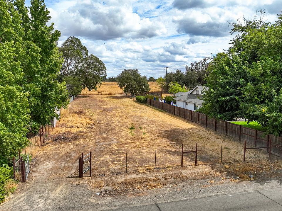 1st image of Tunis Rd
