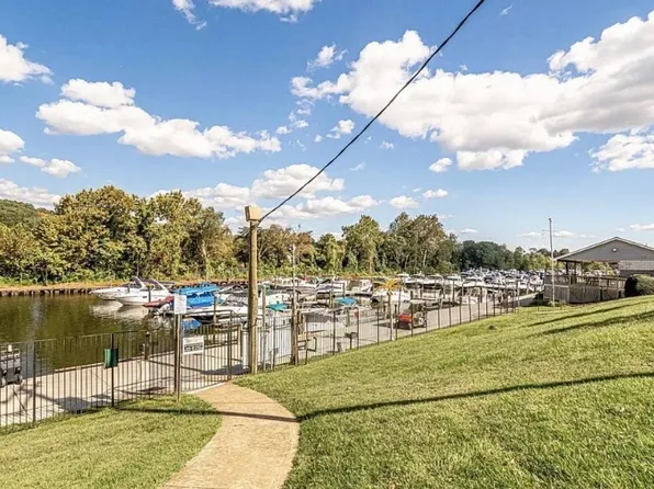 12715 Gordon Blvd, Woodbridge, VA 22192