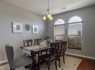 6823 Wrangell Loop NE, Rio Rancho, NM 87144