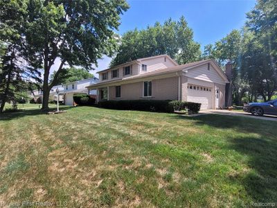 26320 Lathrup Blvd, Lathrup Village, MI, 48076