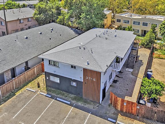 3rd image of 3715 Norwood Ave