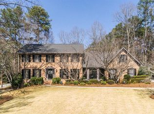 3869 Allenhurst Dr, Norcross, GA 30092