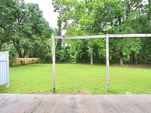2nd image of 3757 Cross Creek Cir