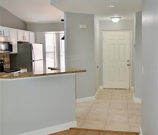 4th image of 7847 Sugar View Ct Unit 7847