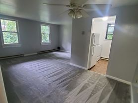 Apartments on Churchview Ave., 4