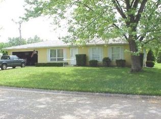 122 Woodview Ct, Valparaiso, IN 46383