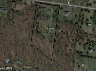11755 Thomas Ave, Great Falls, VA 22066