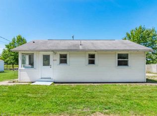 12251 Spring Ln, Manito, IL 61546