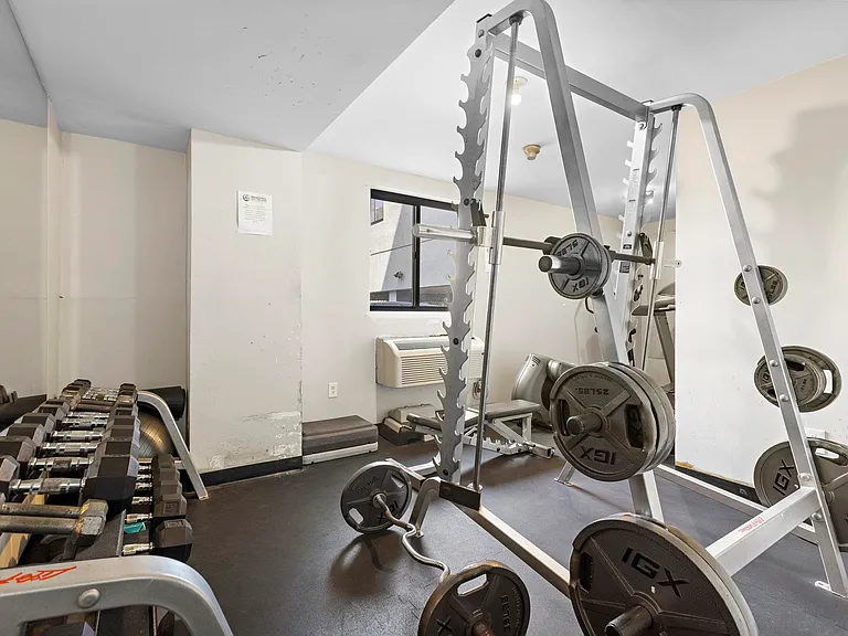 420 Jefferson St #3B — Photo 10