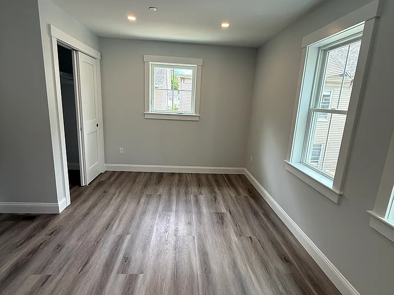 14A Academy St #D — Photo 10