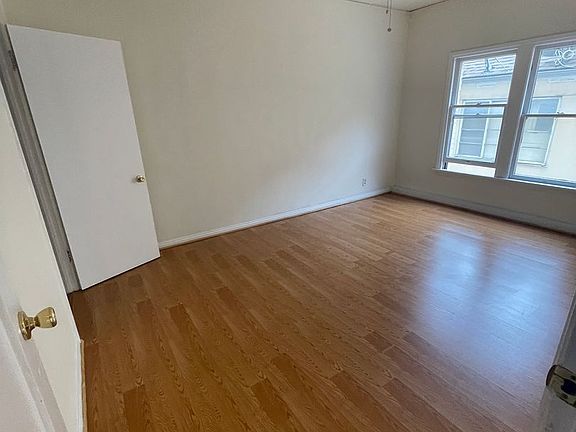 4th image of 449 S Cloverdale Ave APT 305