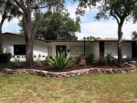 3rd image of 8121 SW 164th St