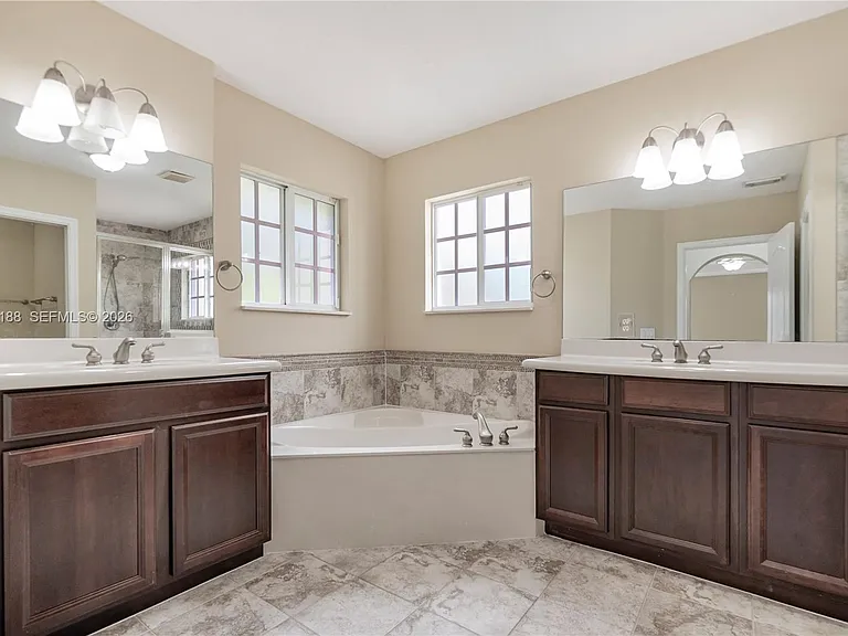 27621 SW 139th Pl — Photo 25