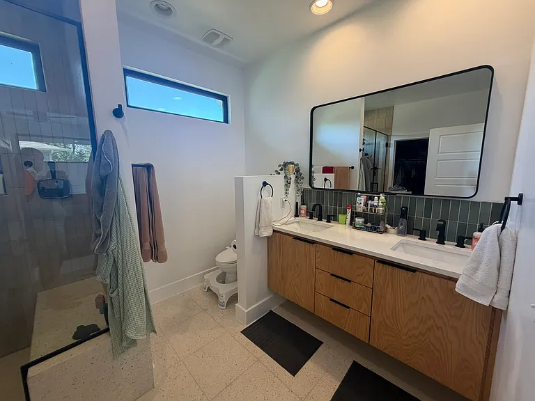 Primary bath 1