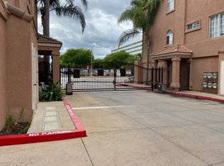 21858 S Vermont Ave #4, Torrance, CA 90502