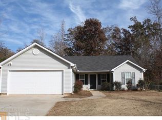 185 Sampson Ct, Covington, GA 30016
