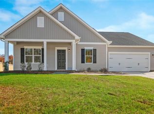 8681 Stone Valley Dr, Clemmons, NC 27012