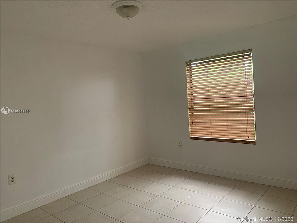2nd image of 15661 SW 104th Ter APT 318