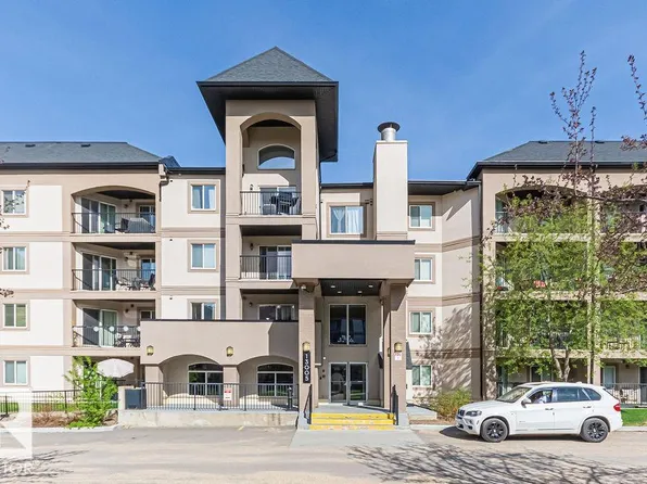 13005 140th Ave NW #214, Edmonton, AB T6V 1X1