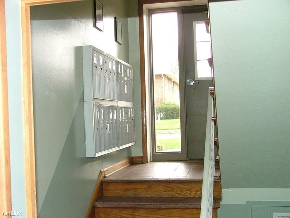 1st image of 1400 King Ave APT 11