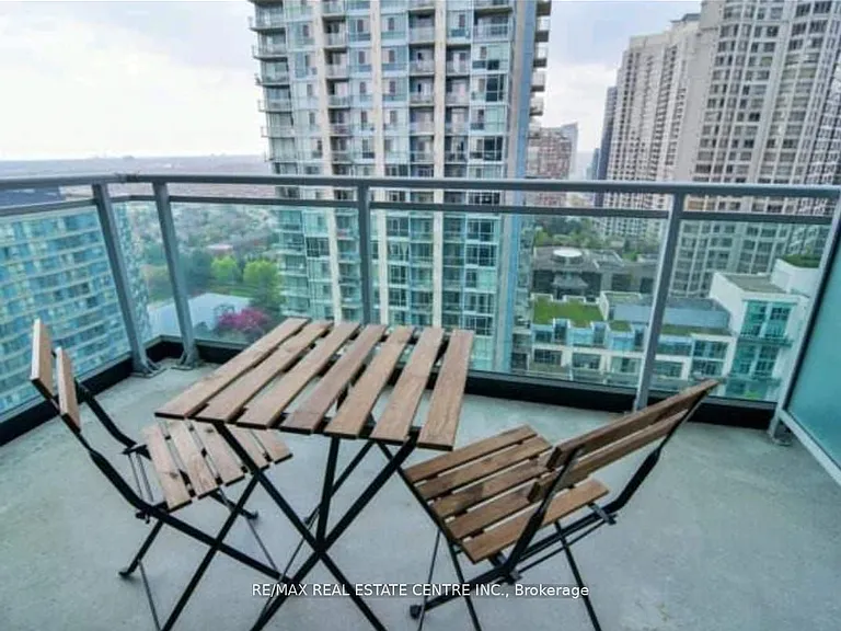 223 Webb Dr #1808 — Photo 8