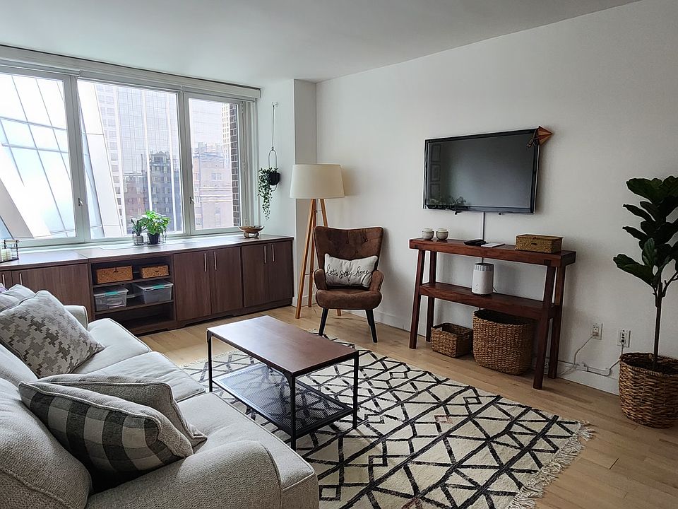 1st image of 322 W 57th St APT 22R