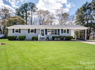 1309 Crestfield Dr, Lancaster, SC 29720