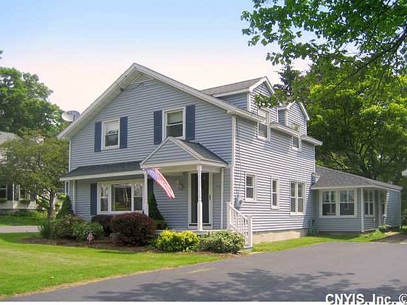 2nd image of 108 North St