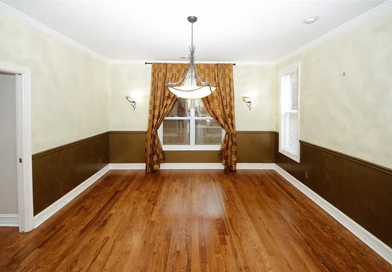 1354 Brookhaven Village Cir NE — Photo 58