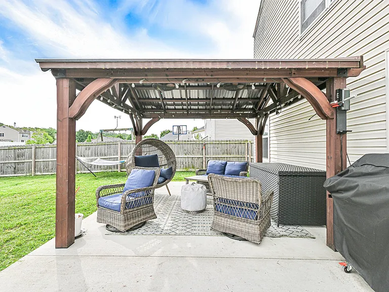 4372 Dobbin Cir — Photo 40