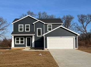 417 Constitution Ave, Brooklyn, MI 49230