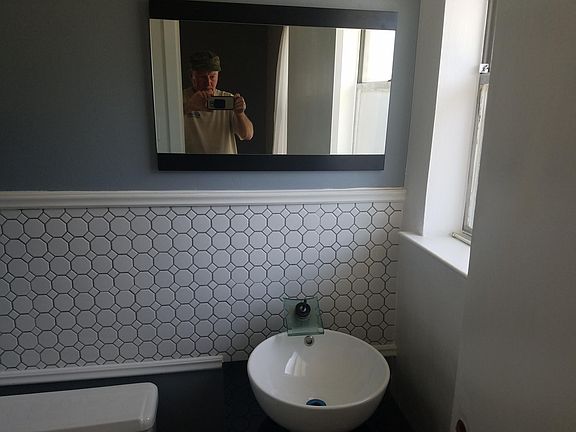 5th image of 3942 Bahamas Dr