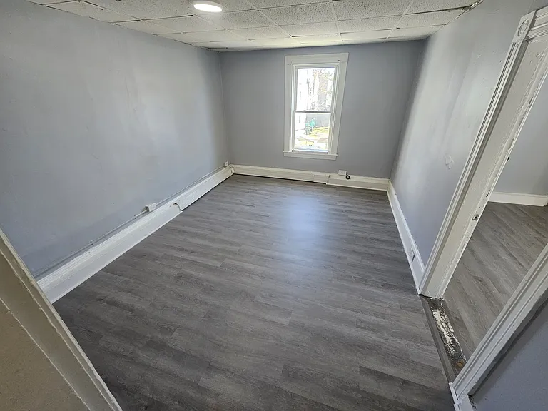 305-309 Cedar St #309-2 — Photo 7