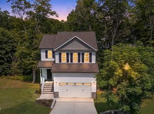 60 Greenfield Ln, Clayton, NC 27527