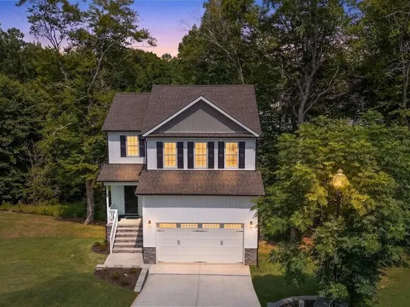 60 Greenfield Lane, Clayton, NC 27527