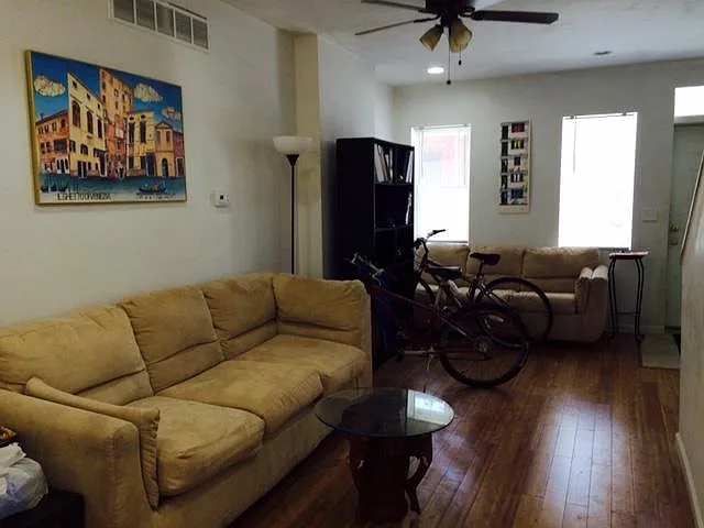 3827 Mount Vernon St — Photo 5