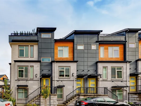 940 6th Avenue NE, Issaquah, WA 98029
