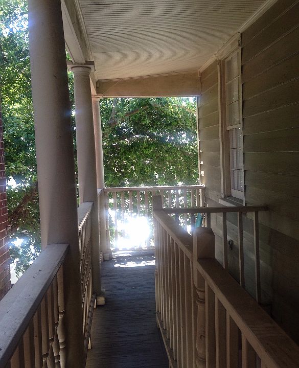 2nd image of 224 Coming St APT B