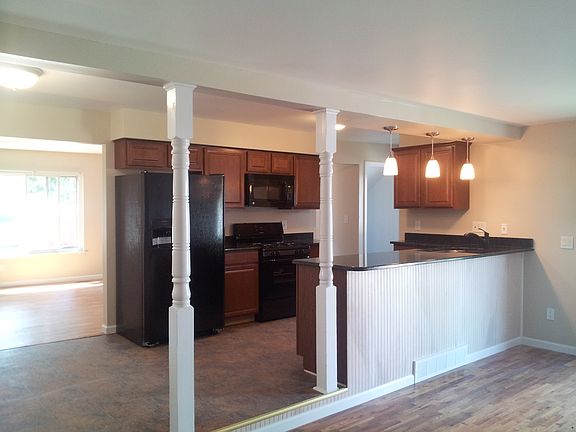 3rd image of 11576 Brownell Ave