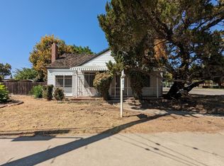 621 E 5th St, Madera, CA 93638