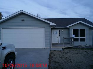 427 S 5th St, Bridger, MT 59014