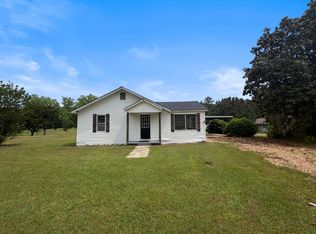 246 Cole Rd, Columbus, MS 39702