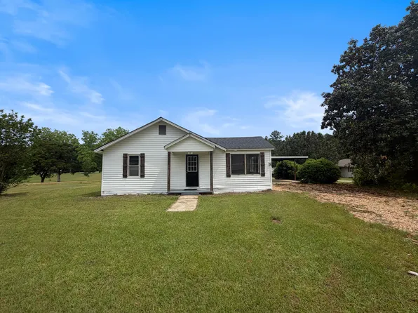 246 Cole Rd, Columbus, MS 39702